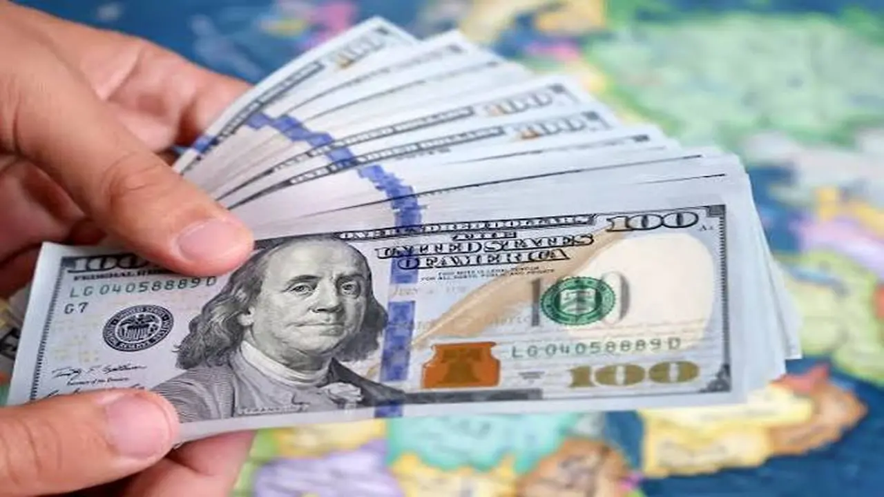 تراجع جديد.. سعر الدولار أمام الجنيه المصري يسجل مستويات غير متوقعة للمتعاملين اليوم